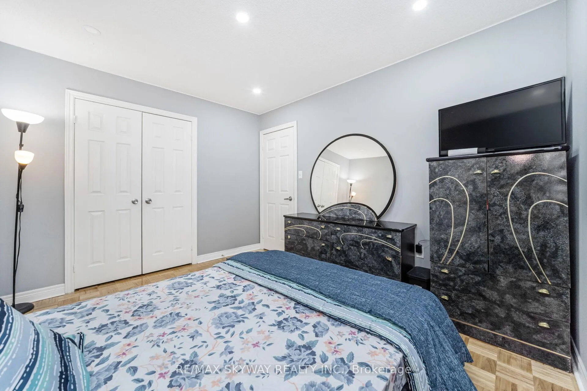 Photo 34 of 87 Ashdale Road, Brampton, Bram West — HOMEH