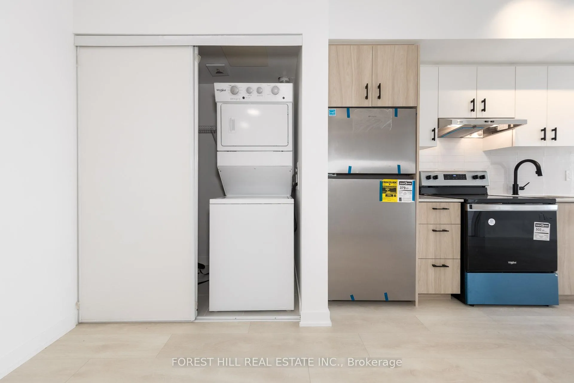 Photo 5 of Unit 414, 4878 Powers Common, Burlington, Alton — HOMEH