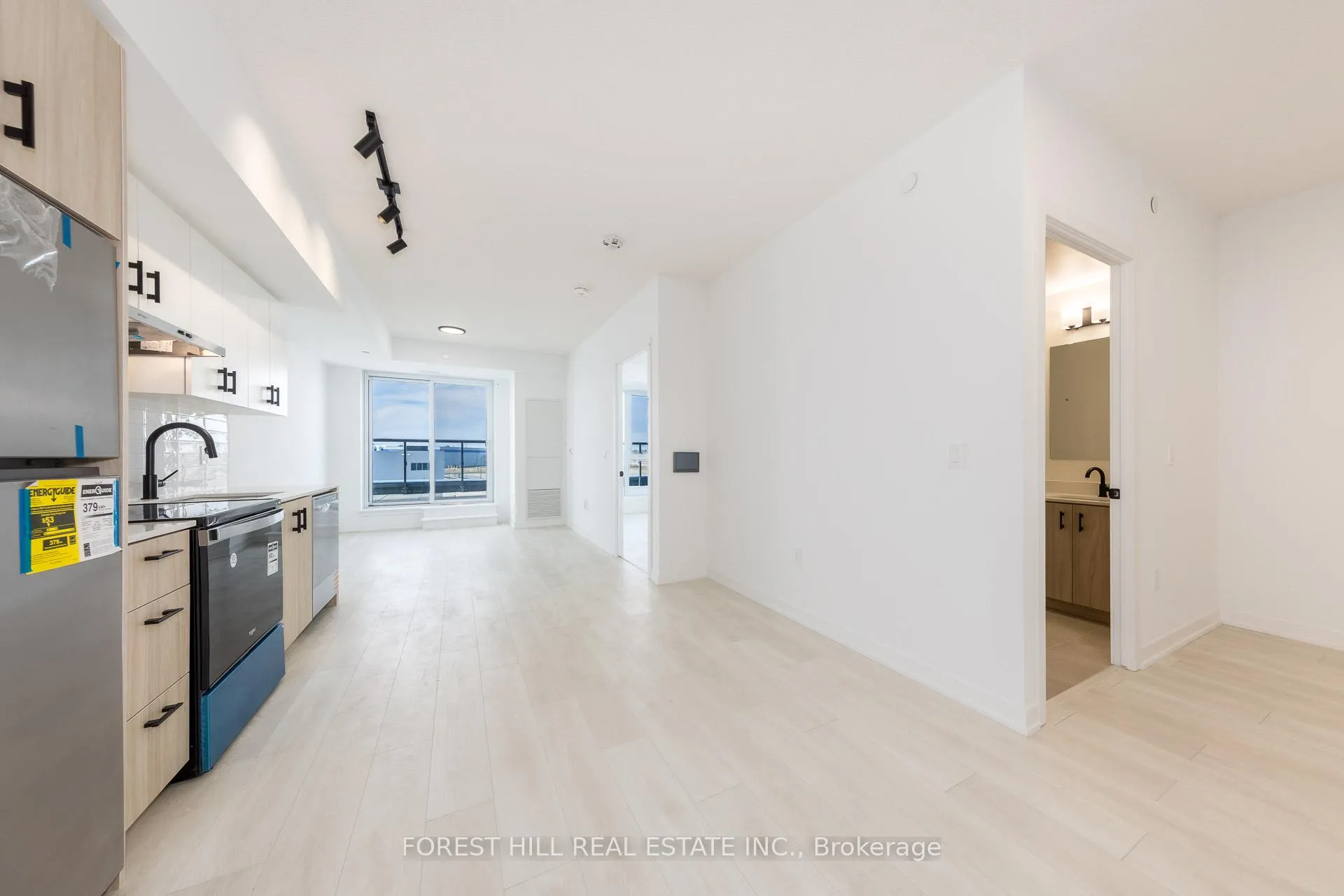 Photo 6 of Unit 414, 4878 Powers Common, Burlington, Alton — HOMEH