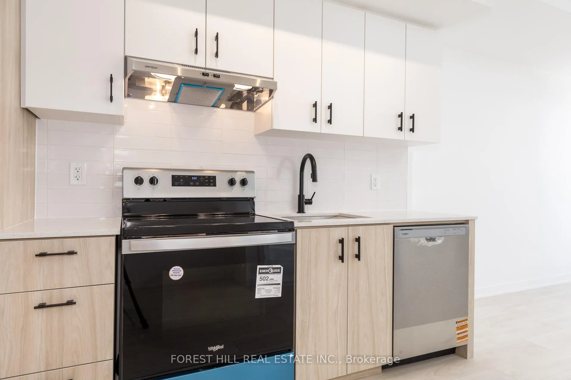 Photo 14 of Unit 414, 4878 Powers Common, Burlington, Alton — HOMEH
