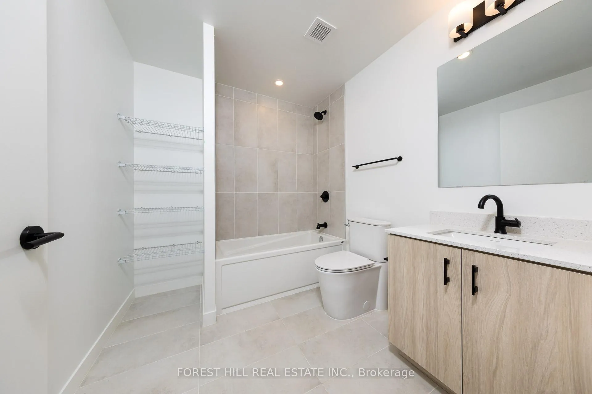 Photo 15 of Unit 414, 4878 Powers Common, Burlington, Alton — HOMEH