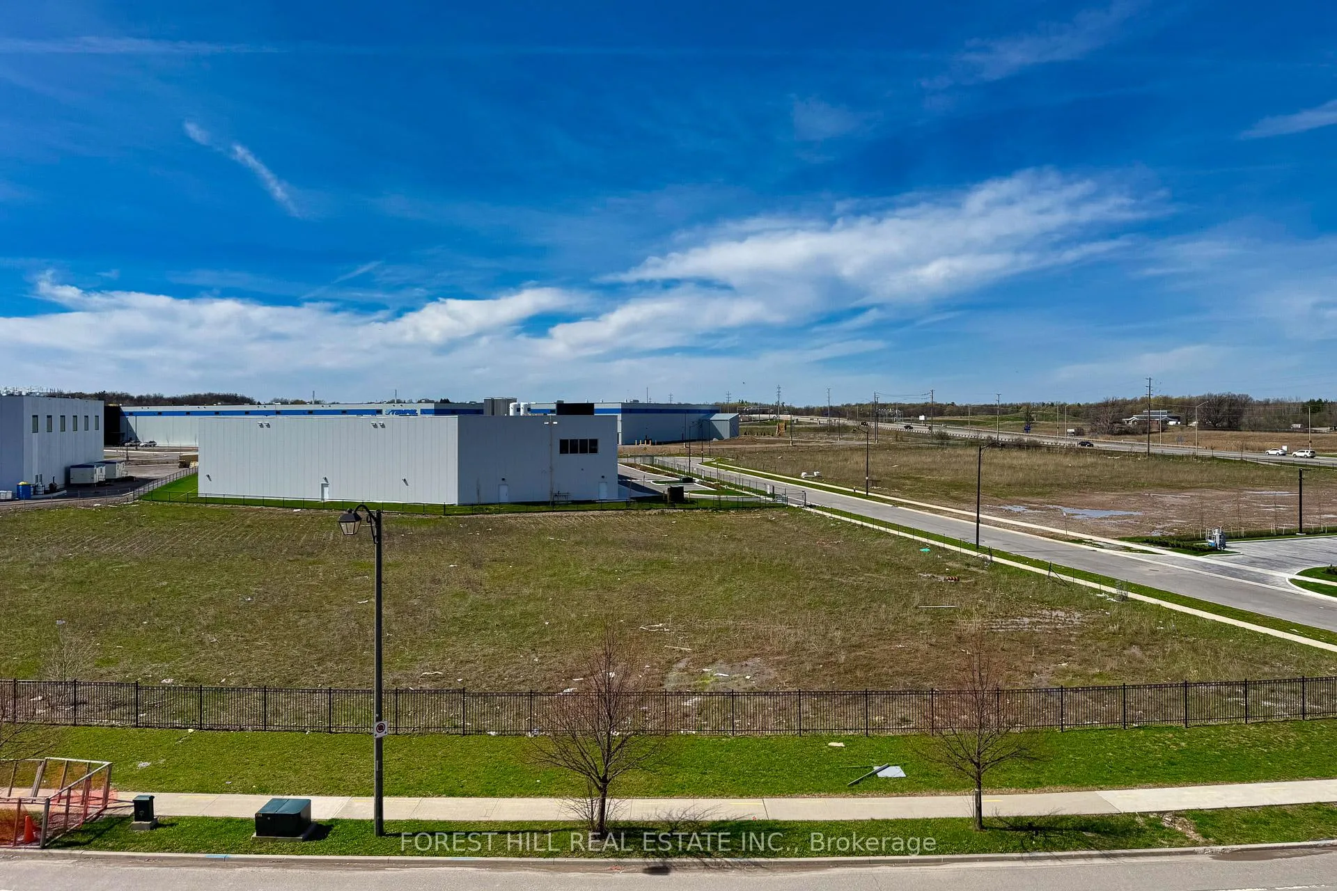 Photo 26 of Unit 414, 4878 Powers Common, Burlington, Alton — HOMEH