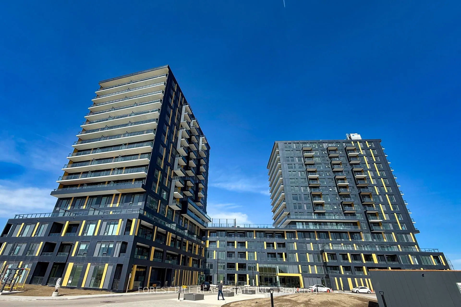 Photo 30 of Unit 414, 4878 Powers Common, Burlington, Alton — HOMEH