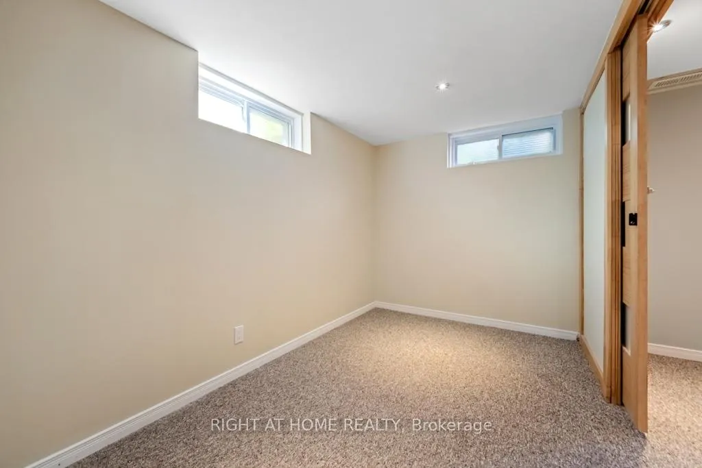 Photo 18 of Unit Unit B, 1252 Tompkins Street, Ottawa, Queensway Terrace South/Ridgeview — HOMEH