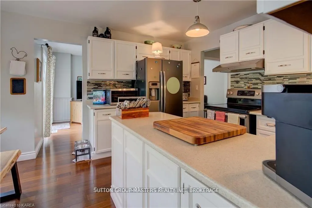 Photo 8 of 1058 Pembridge Crescent, Kingston, North of Taylor-Kidd Blvd — HOMEH