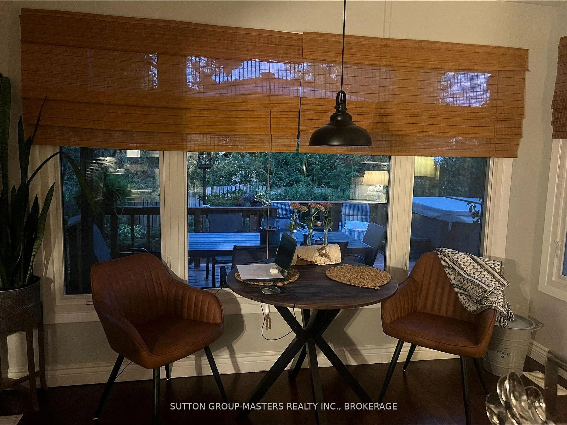 Photo 10 of 1058 Pembridge Crescent, Kingston, North of Taylor-Kidd Blvd — HOMEH