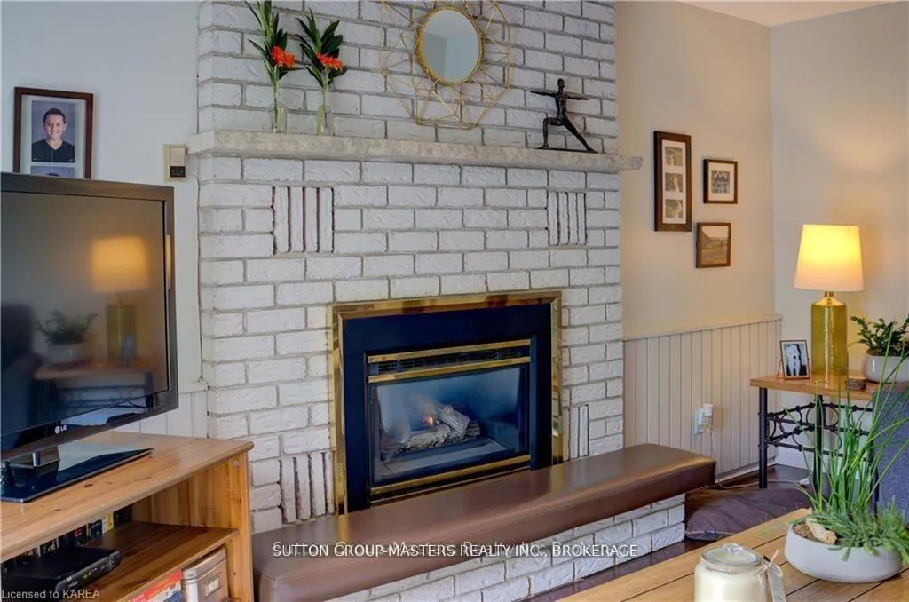 Photo 16 of 1058 Pembridge Crescent, Kingston, North of Taylor-Kidd Blvd — HOMEH