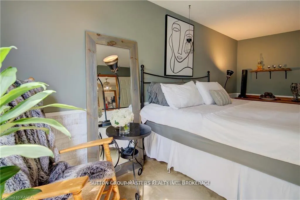 Photo 24 of 1058 Pembridge Crescent, Kingston, North of Taylor-Kidd Blvd — HOMEH