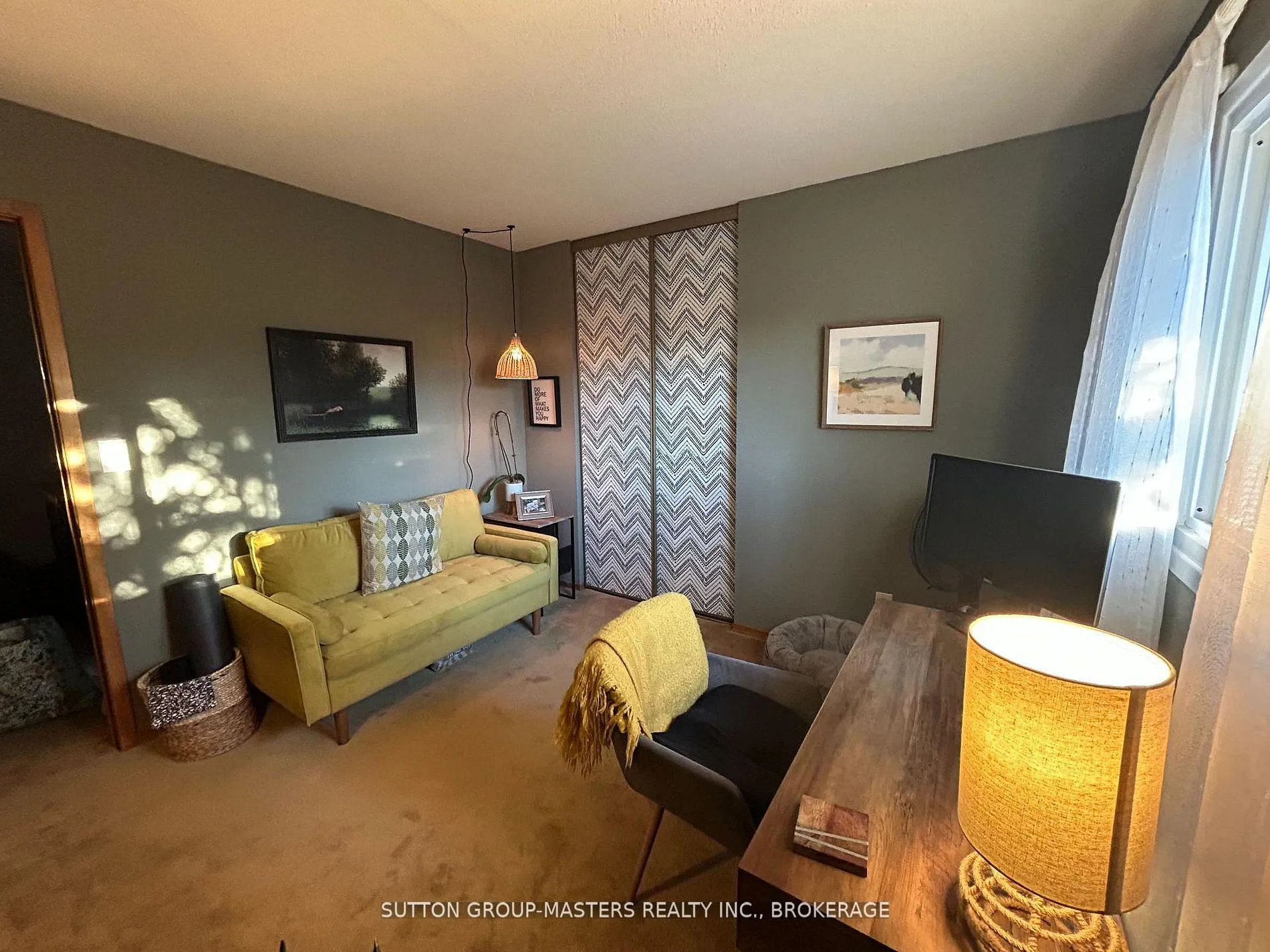 Photo 34 of 1058 Pembridge Crescent, Kingston, North of Taylor-Kidd Blvd — HOMEH