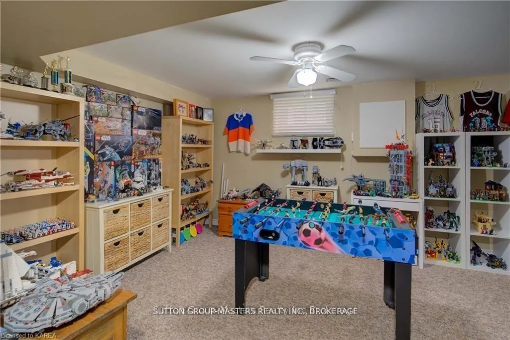 Photo 37 of 1058 Pembridge Crescent, Kingston, North of Taylor-Kidd Blvd — HOMEH