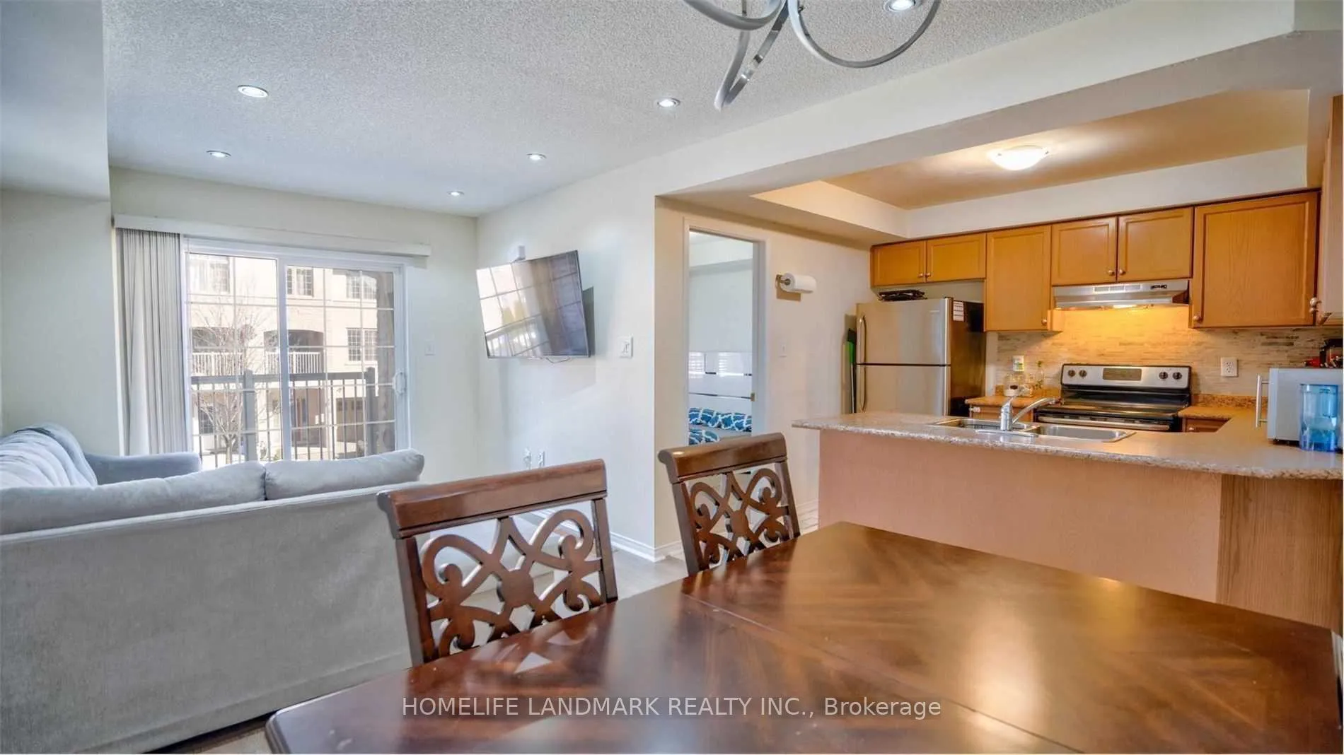 Photo 3 of 38 Silvester Street, Ajax, Central East — HOMEH