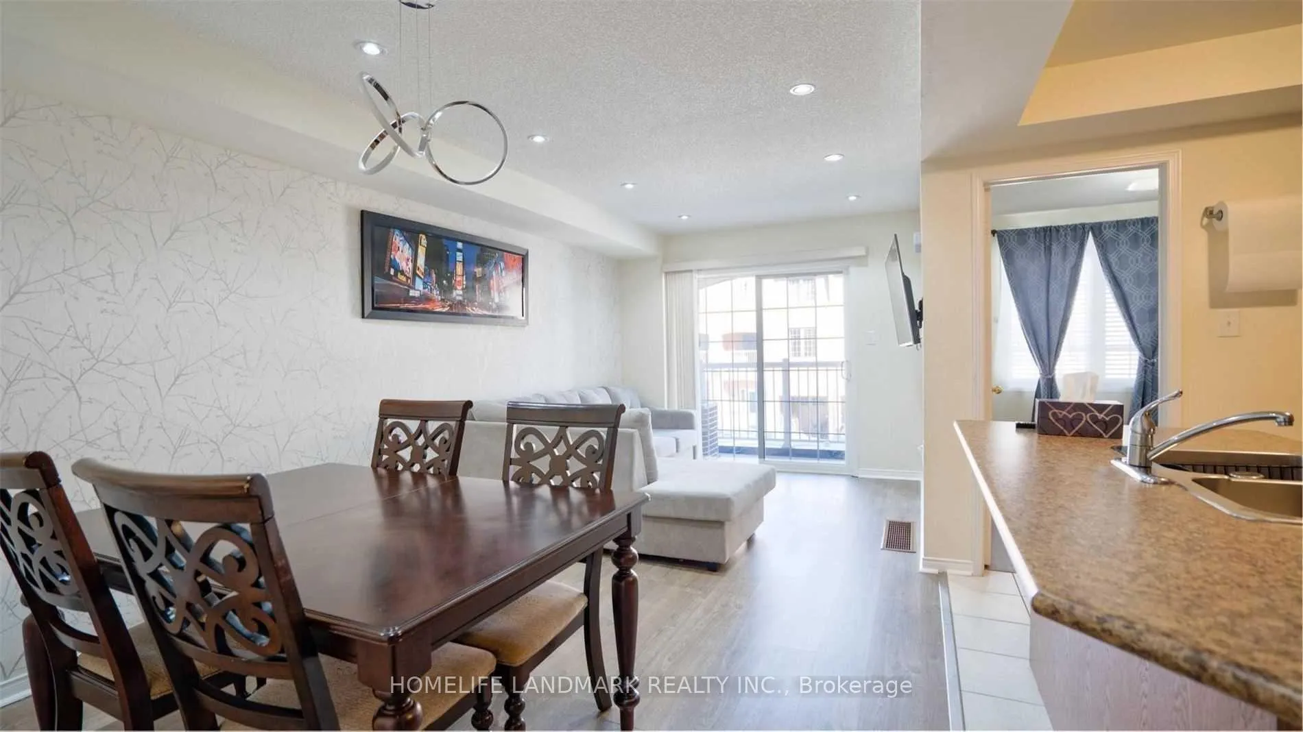 Photo 4 of 38 Silvester Street, Ajax, Central East — HOMEH