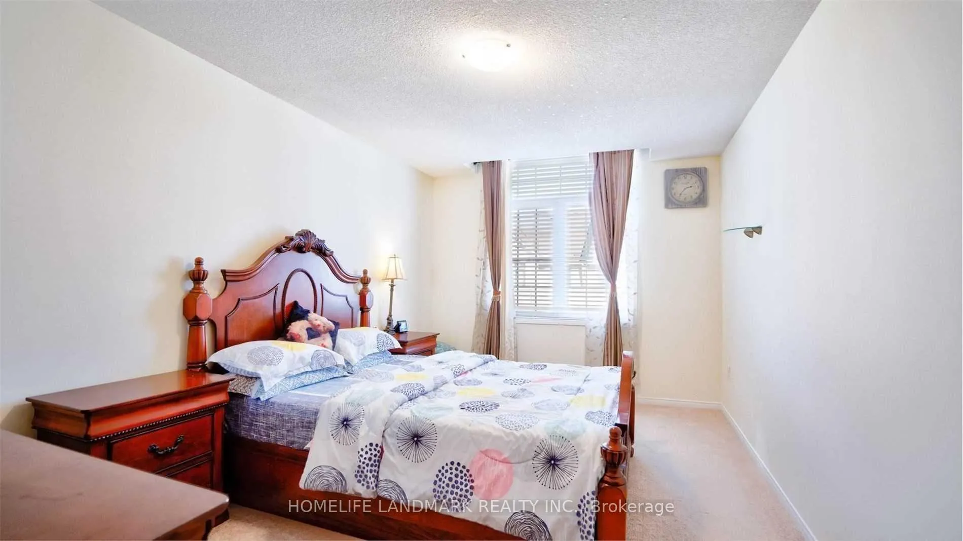 Photo 11 of 38 Silvester Street, Ajax, Central East — HOMEH