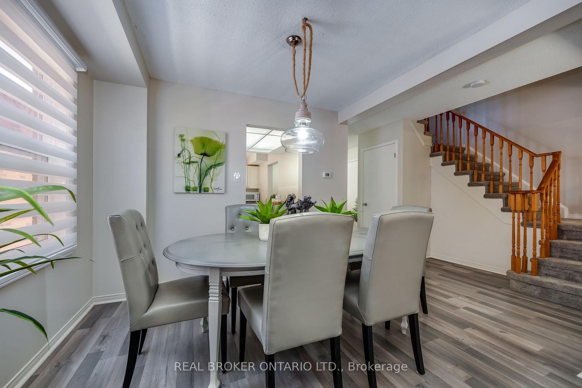 Photo 9 of 81 Mccrimmon Crescent, Clarington, Bowmanville — HOMEH