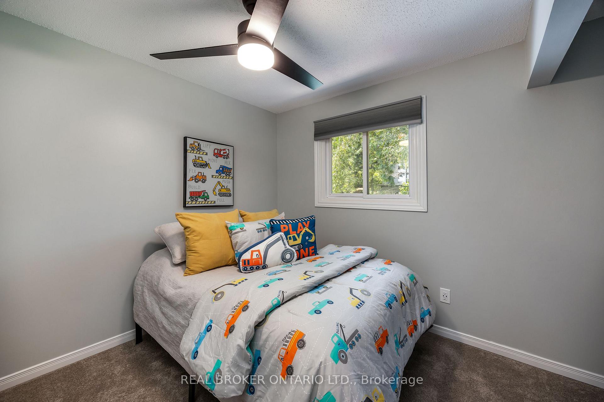 Photo 20 of 81 Mccrimmon Crescent, Clarington, Bowmanville — HOMEH