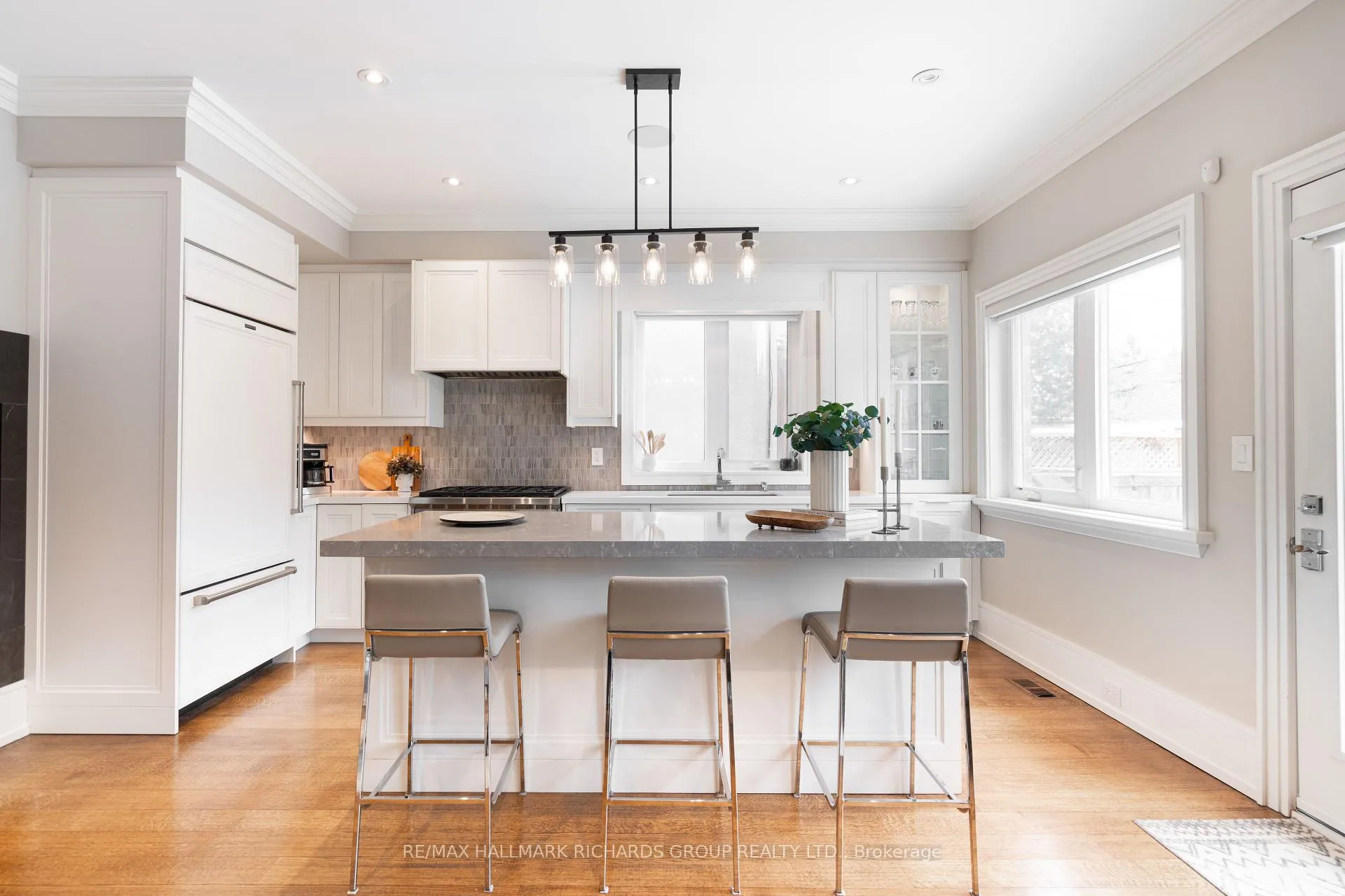 Photo 13 of 77 Randolph Road, Toronto, Leaside — HOMEH