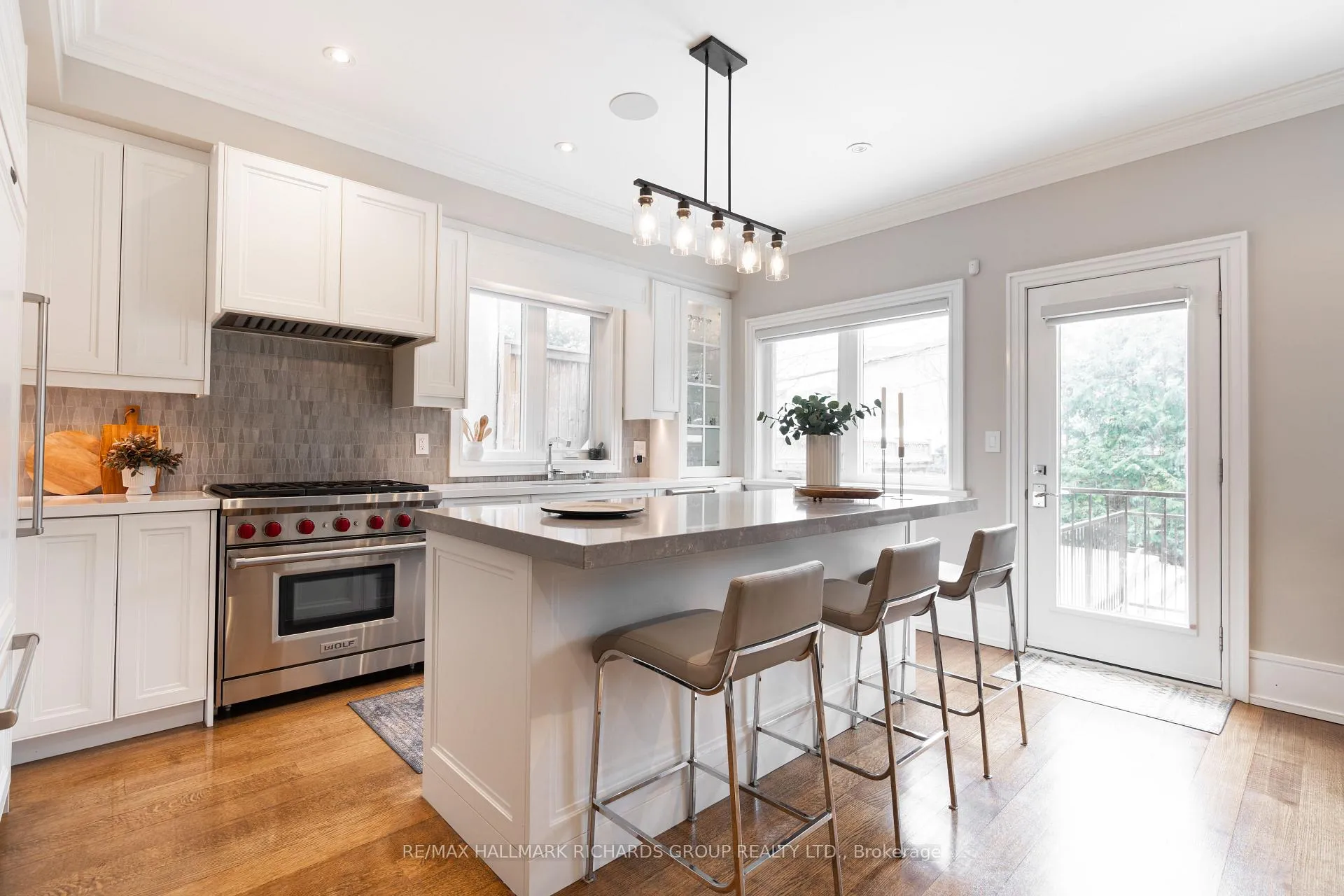 Photo 15 of 77 Randolph Road, Toronto, Leaside — HOMEH