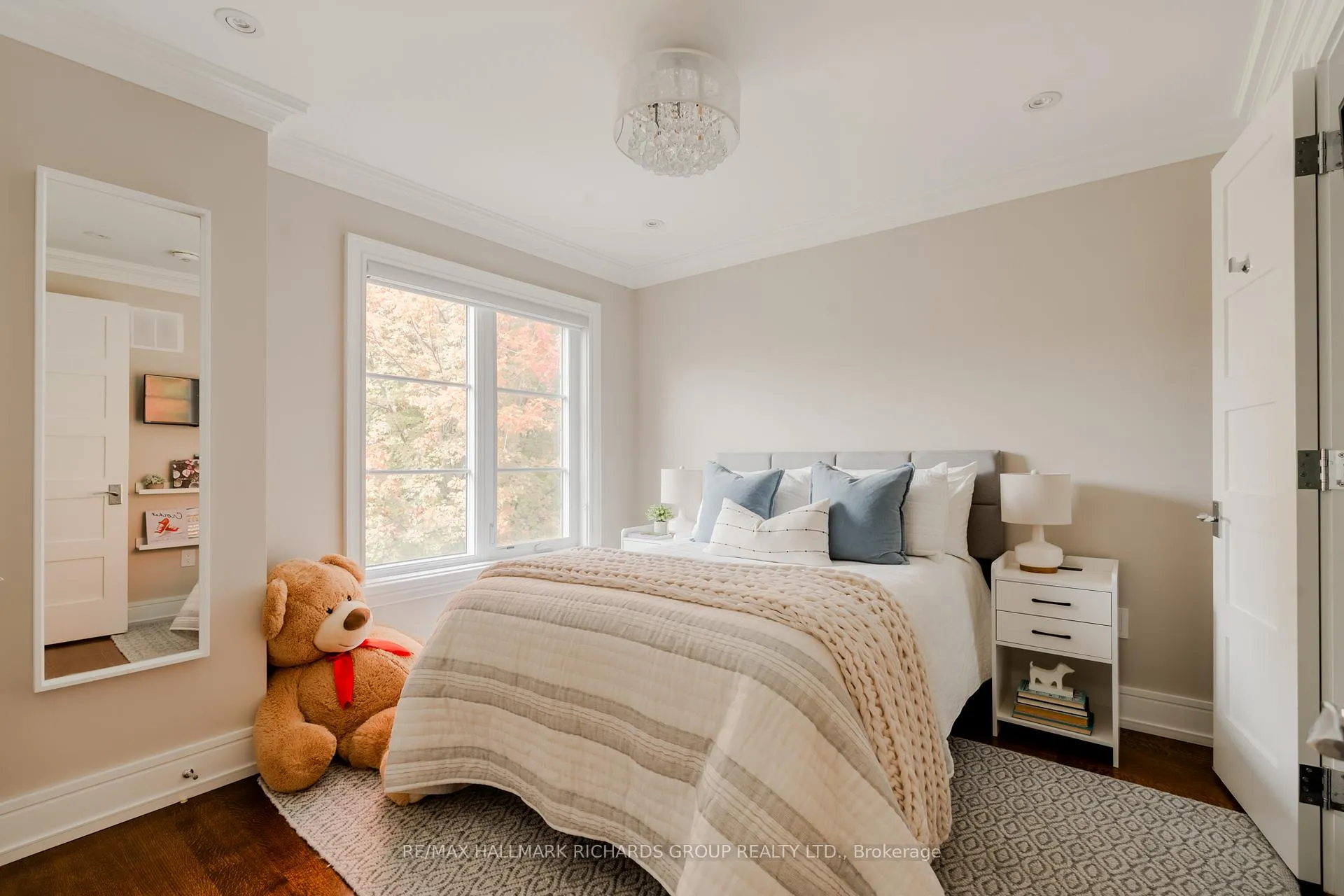Photo 25 of 77 Randolph Road, Toronto, Leaside — HOMEH