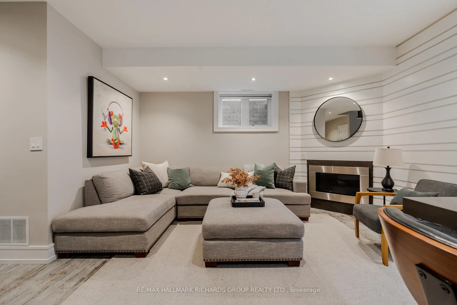 Photo 30 of 77 Randolph Road, Toronto, Leaside — HOMEH