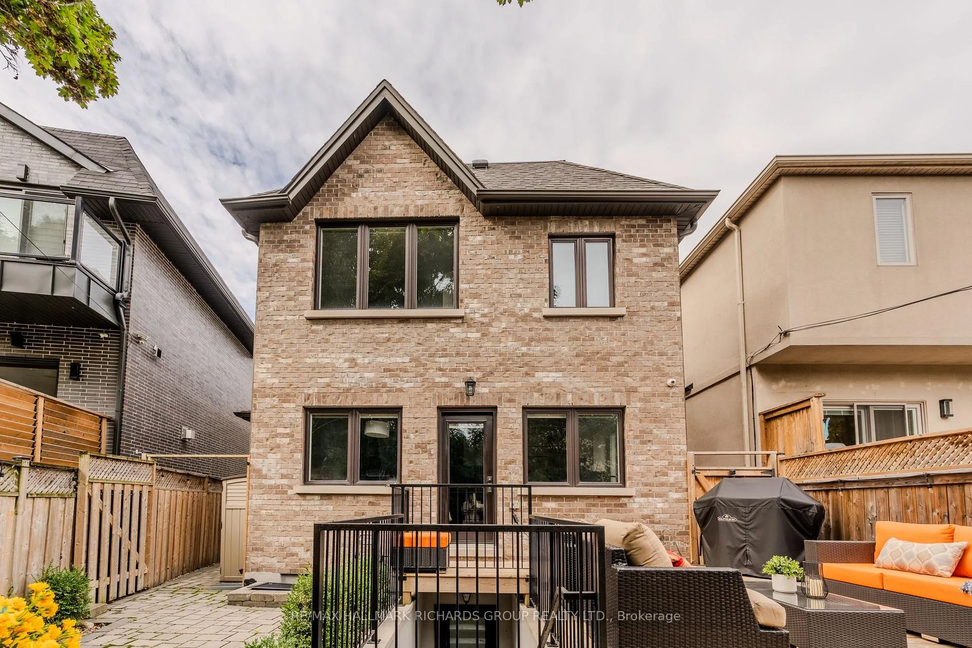 Photo 35 of 77 Randolph Road, Toronto, Leaside — HOMEH