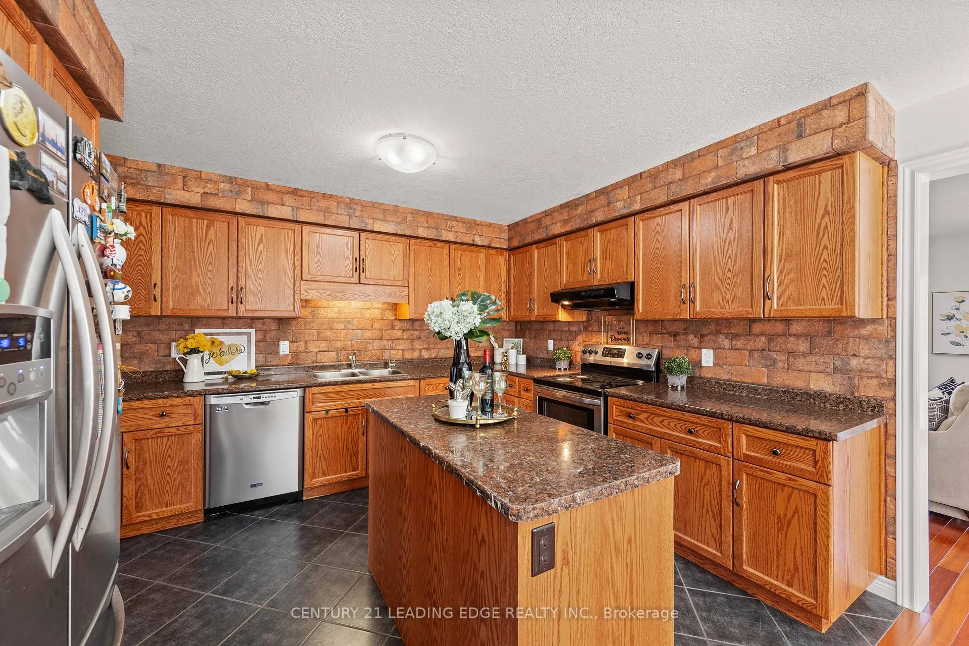 Photo 12 of 47 Oakes Crescent, Guelph, Grange Road — HOMEH