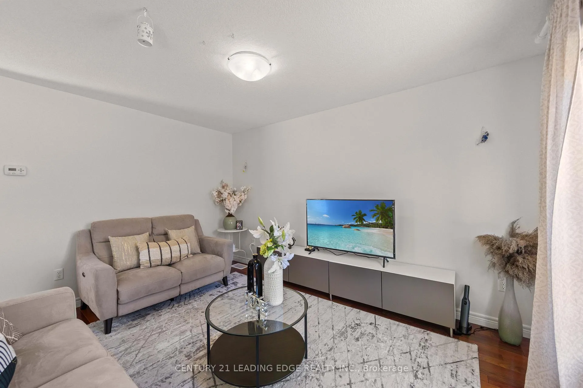Photo 31 of 47 Oakes Crescent, Guelph, Grange Road — HOMEH