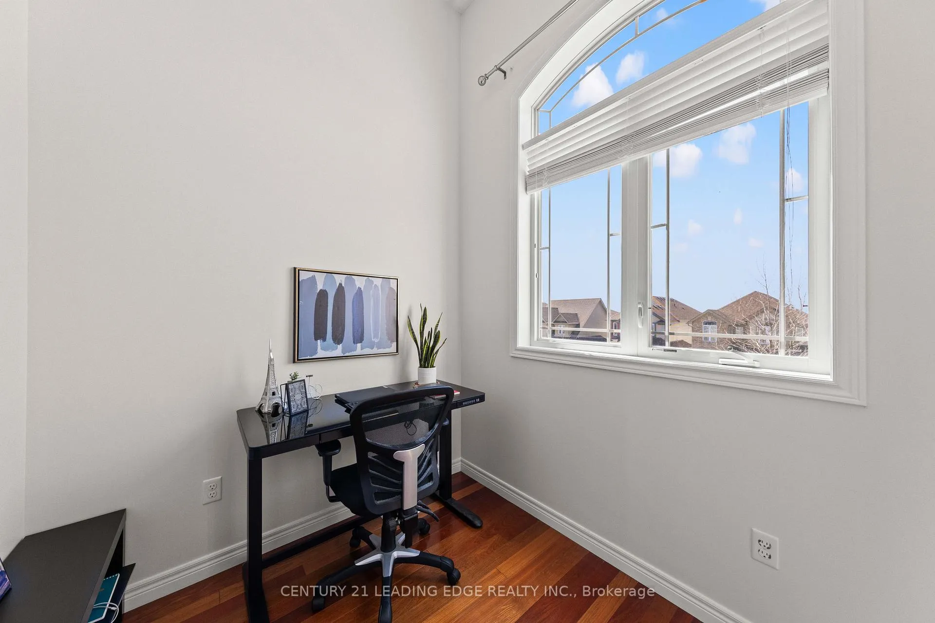 Photo 35 of 47 Oakes Crescent, Guelph, Grange Road — HOMEH