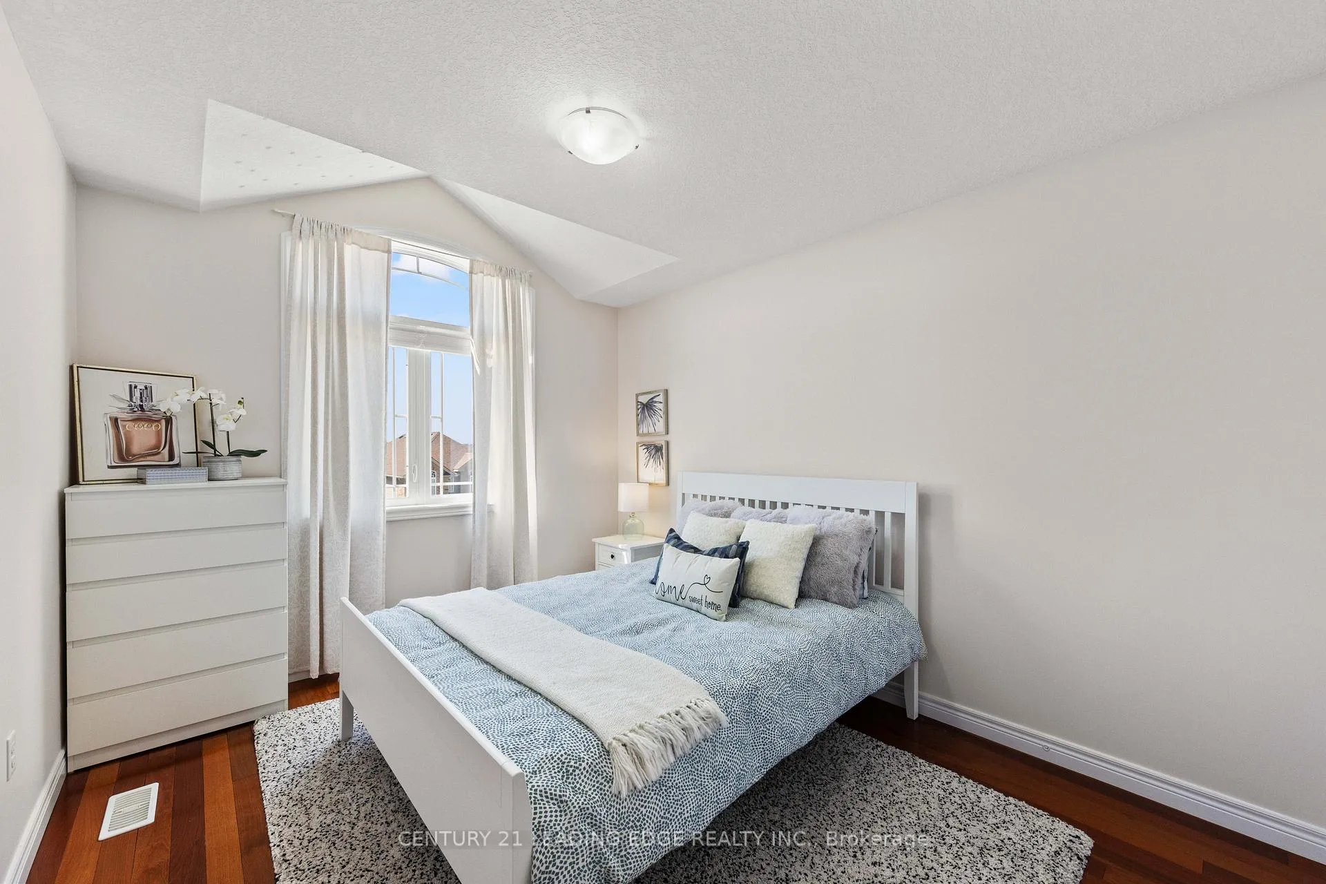 Photo 42 of 47 Oakes Crescent, Guelph, Grange Road — HOMEH