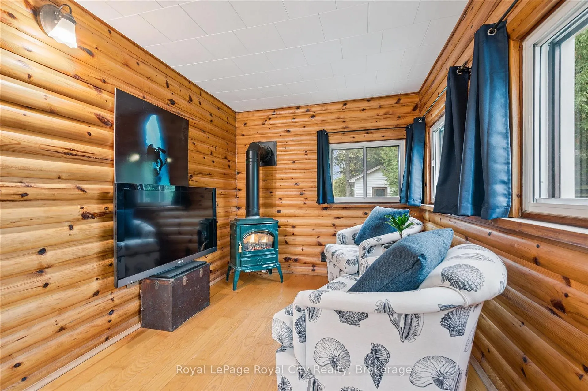 Photo 6 of 6548 Beatty Line N, Centre Wellington, Fergus — HOMEH