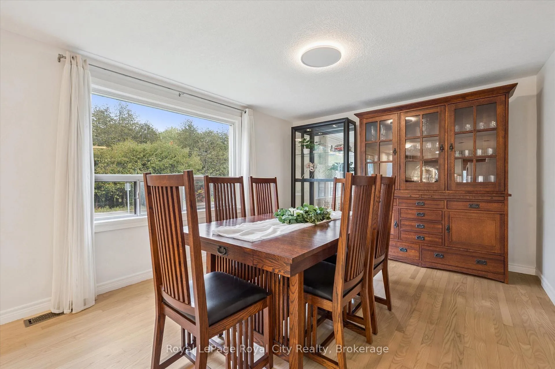 Photo 10 of 6548 Beatty Line N, Centre Wellington, Fergus — HOMEH