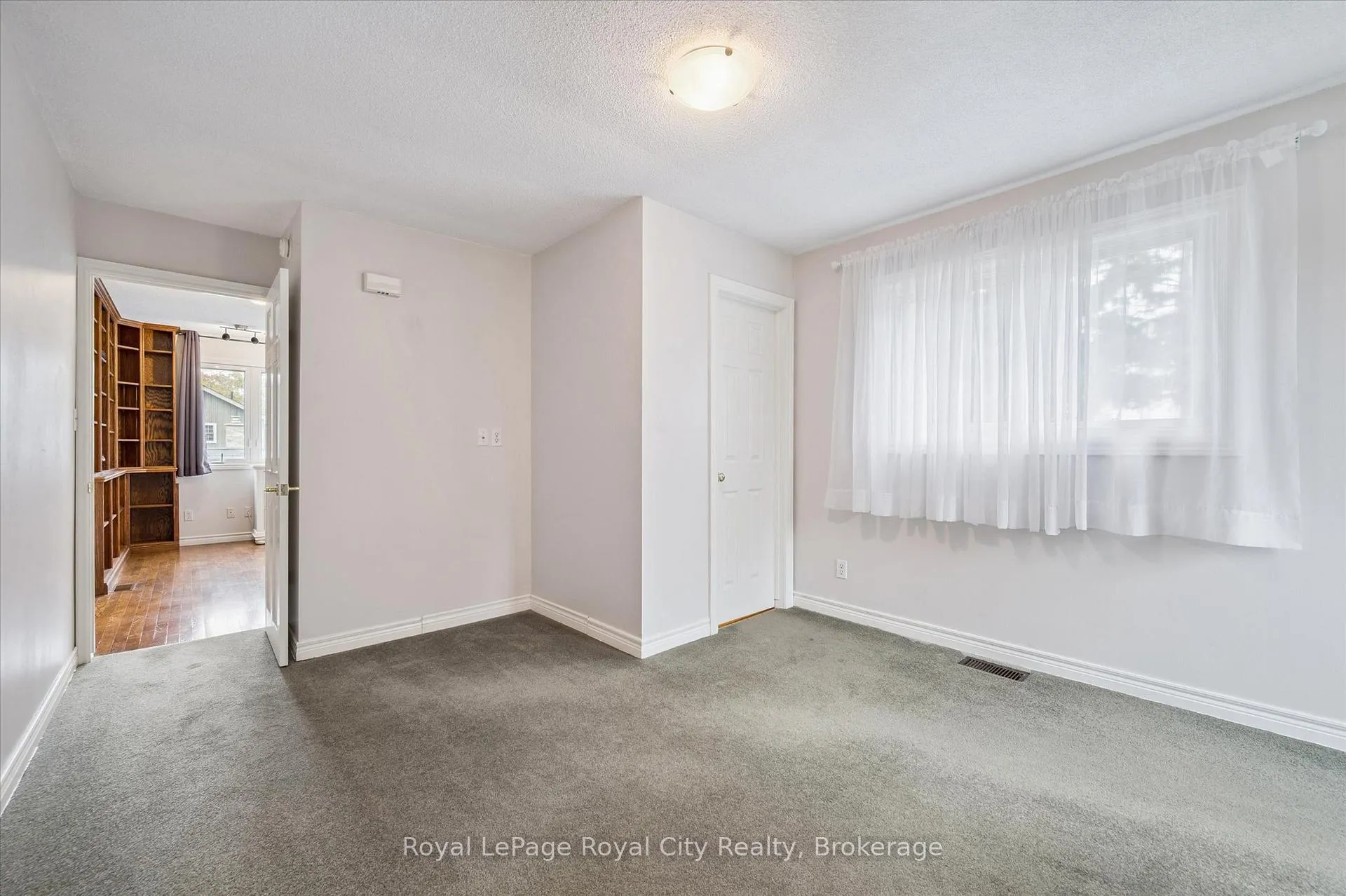 Photo 23 of 6548 Beatty Line N, Centre Wellington, Fergus — HOMEH