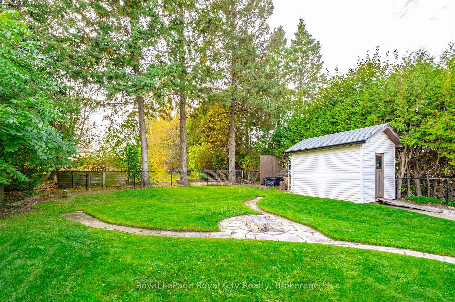 Photo 40 of 6548 Beatty Line N, Centre Wellington, Fergus — HOMEH