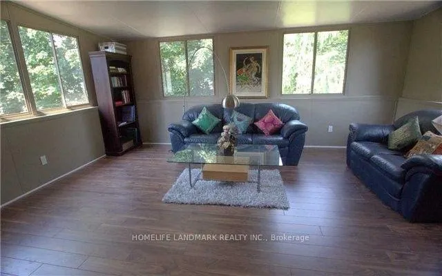 Photo 12 of 102 Beaverbrook Court, Scarborough, Rouge — HOMEH