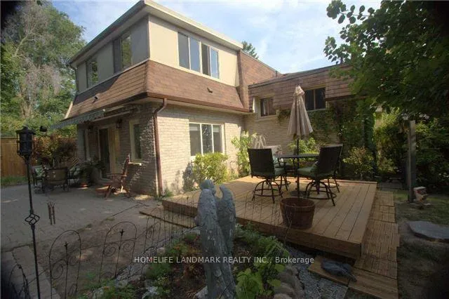 Photo 16 of 102 Beaverbrook Court, Scarborough, Rouge — HOMEH