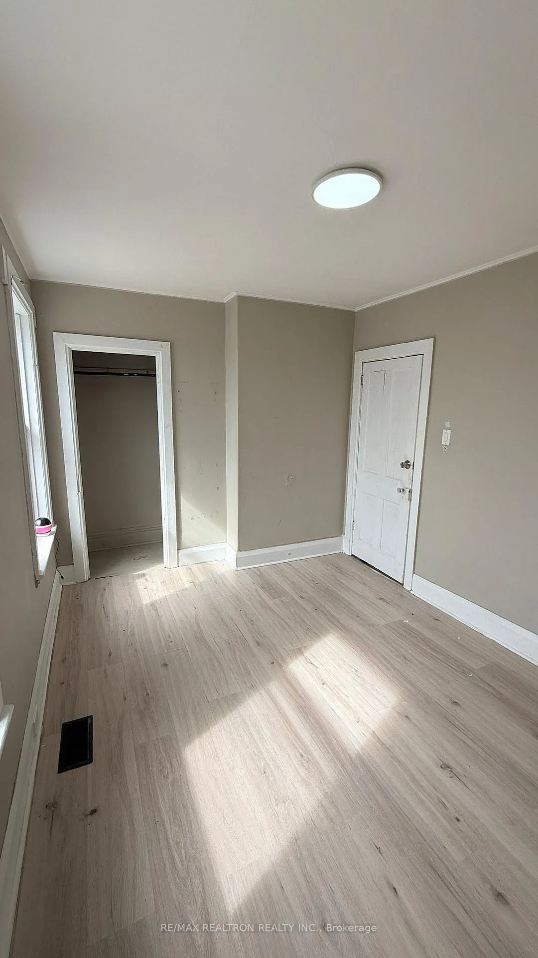 Photo 9 of 38 LaFayette Avenue, Peterborough, Town Ward 3 — HOMEH