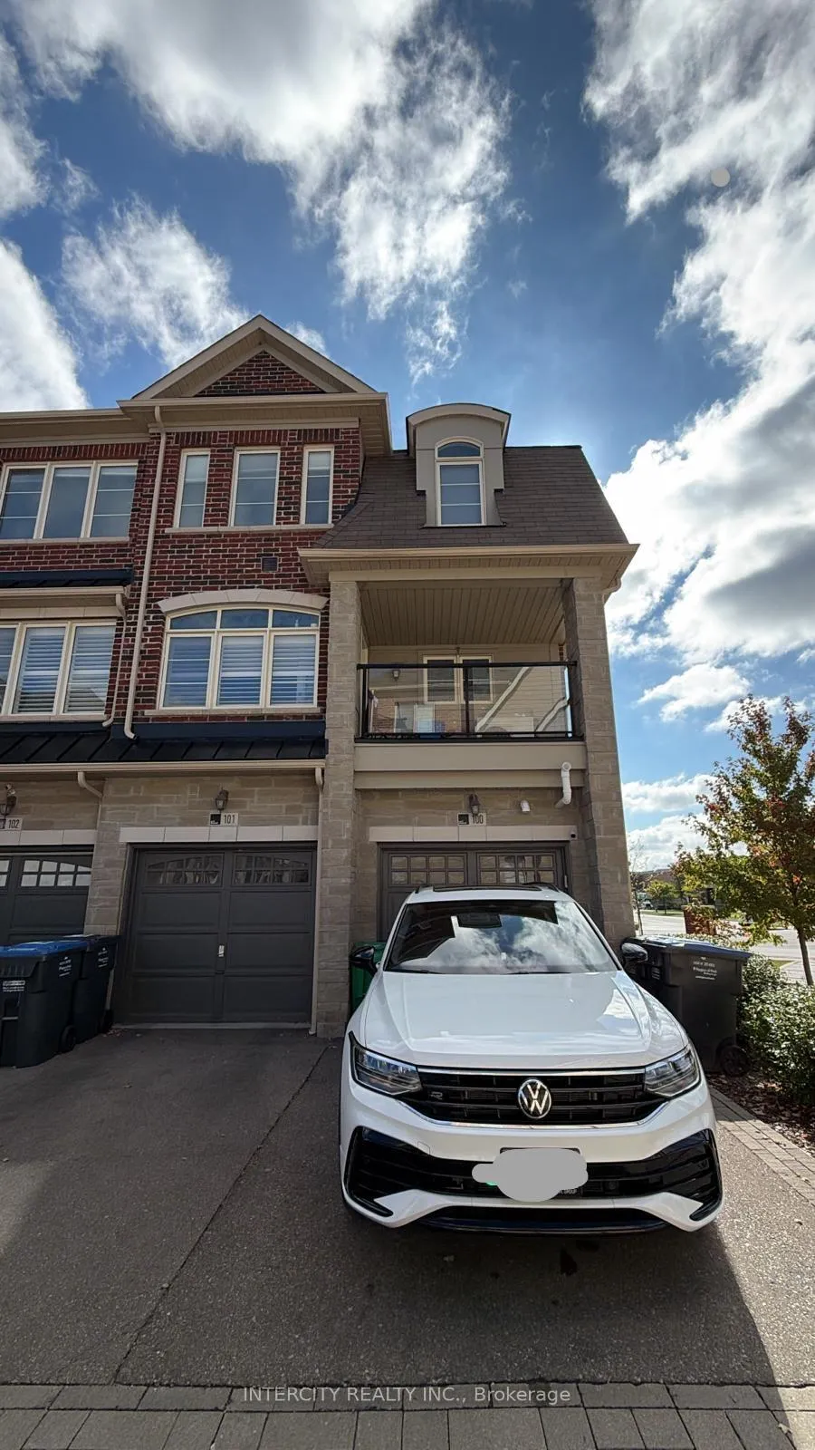 Photo 2 of Unit 100, 200 Veterans Drive E, Brampton, Northwest Brampton — HOMEH