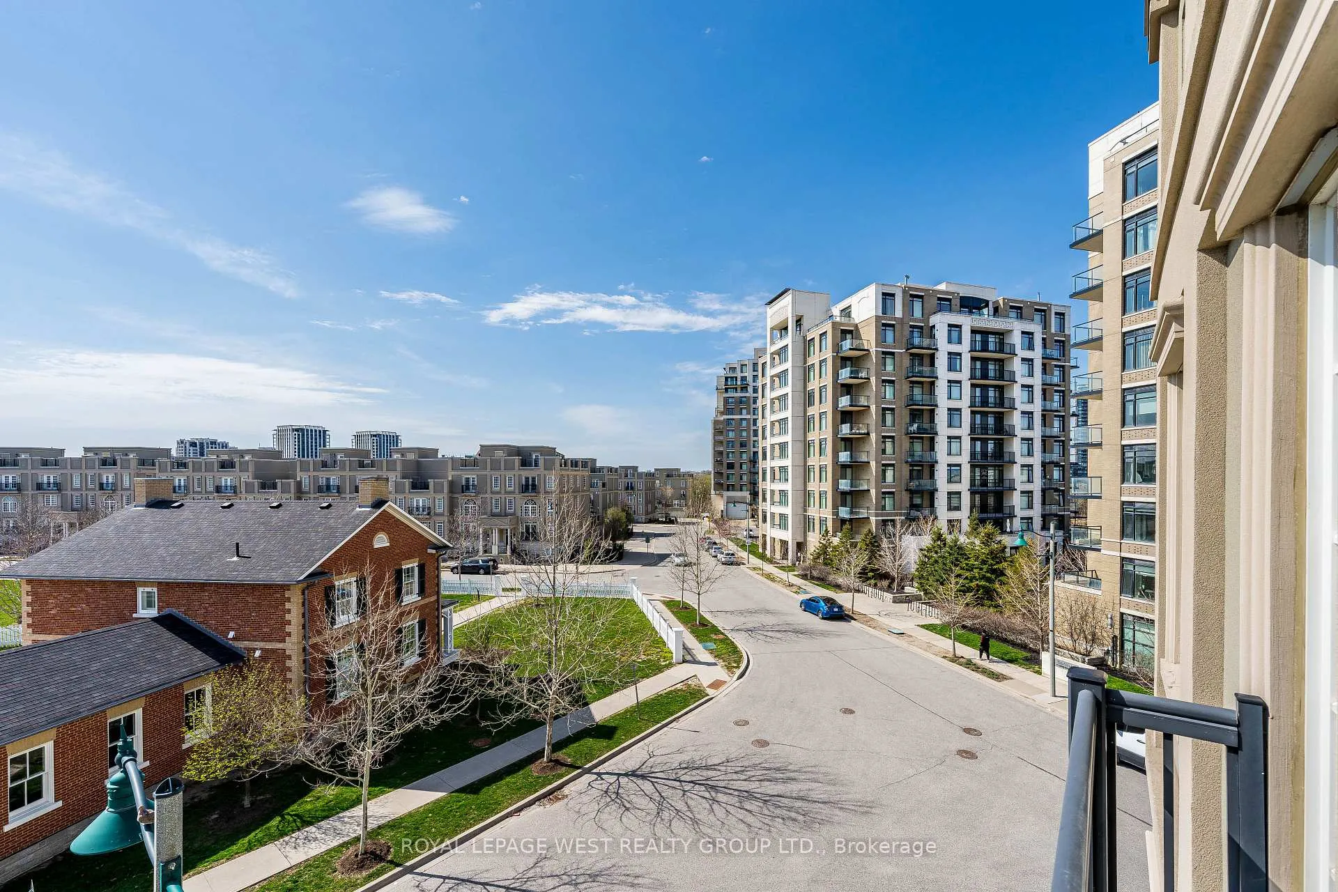 Photo 15 of 23 Mackenzie's Stand Avenue, Markham, Unionville — HOMEH