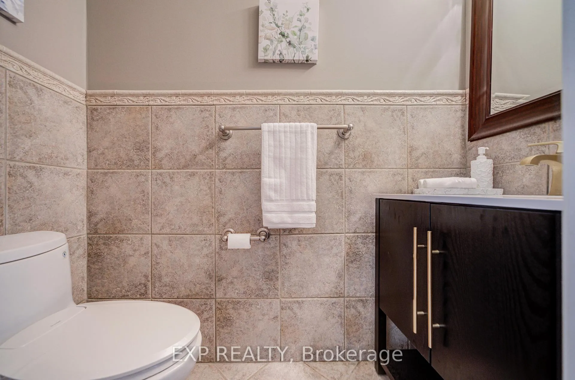 Photo 21 of 372 Greenock Drive, Vaughan, Maple — HOMEH