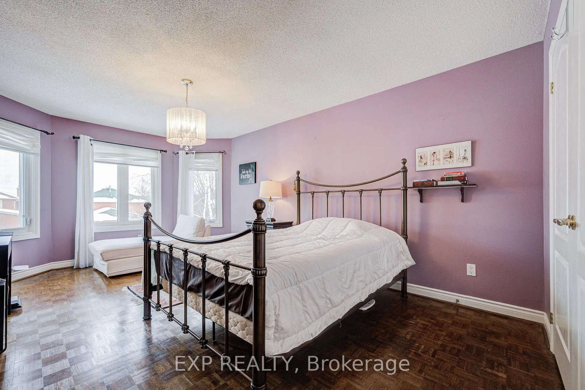 Photo 34 of 372 Greenock Drive, Vaughan, Maple — HOMEH