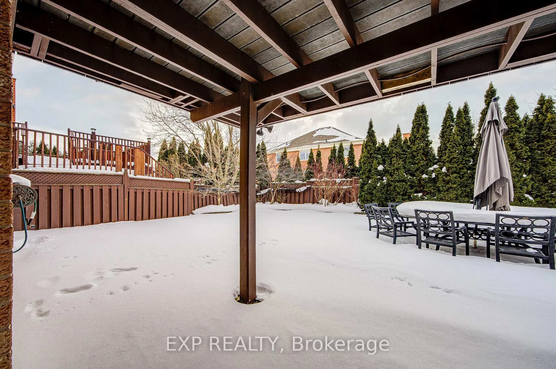 Photo 48 of 372 Greenock Drive, Vaughan, Maple — HOMEH