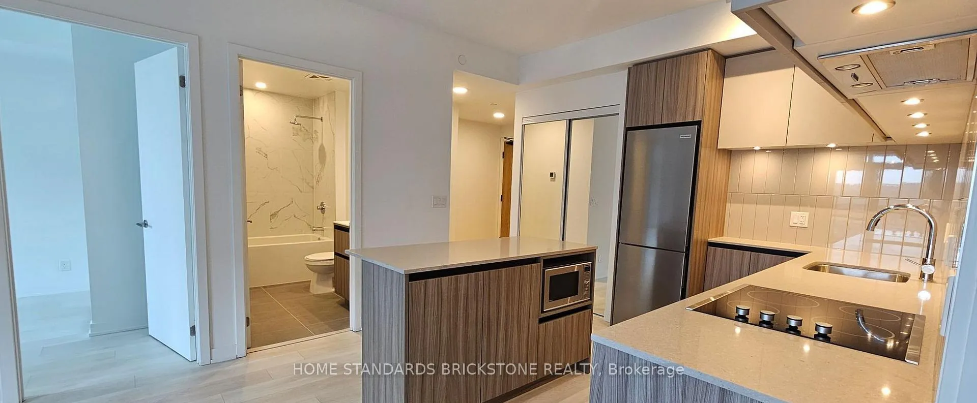 Photo 6 of Unit B-431, 7950 Bathurst Street, Vaughan, Beverley Glen — HOMEH
