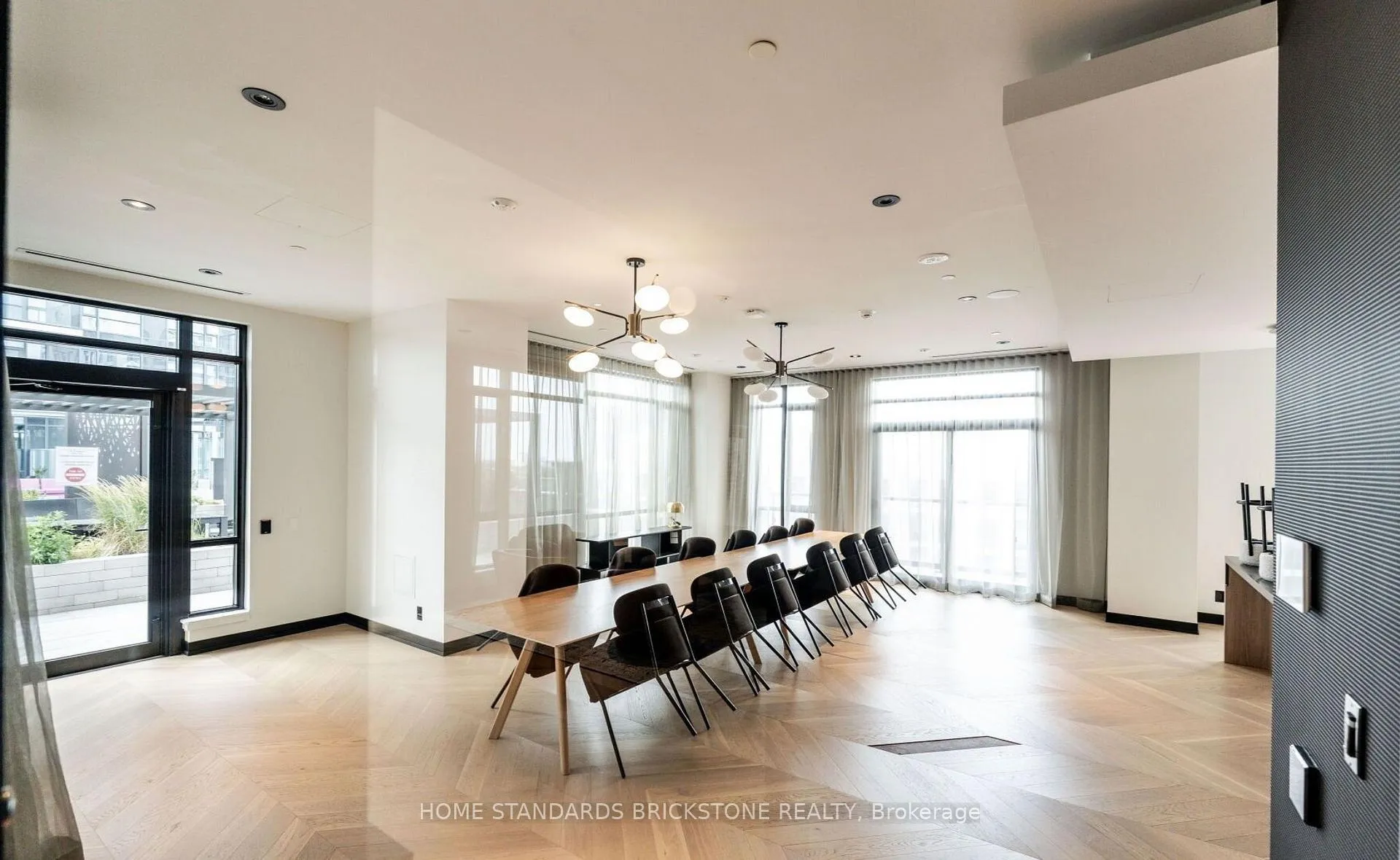 Photo 12 of Unit B-431, 7950 Bathurst Street, Vaughan, Beverley Glen — HOMEH