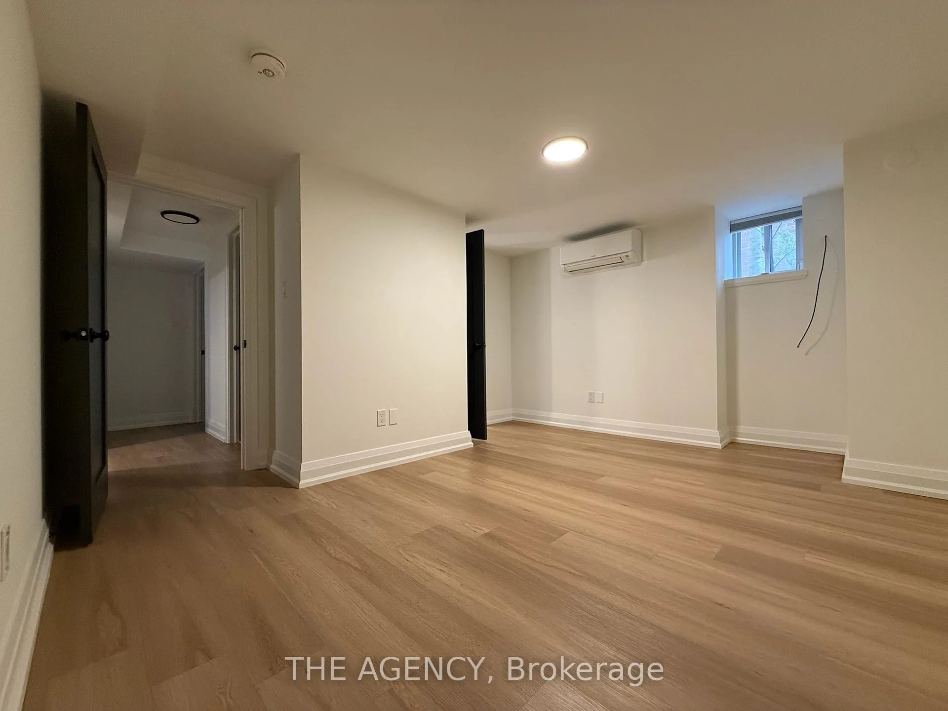 Photo 11 of 31 Oriole Parkway, Toronto, Yonge-St. Clair — HOMEH