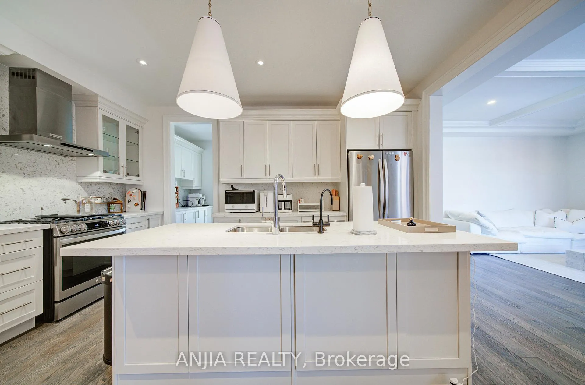 Photo 13 of 5158 16th Avenue, Markham, Berczy — HOMEH