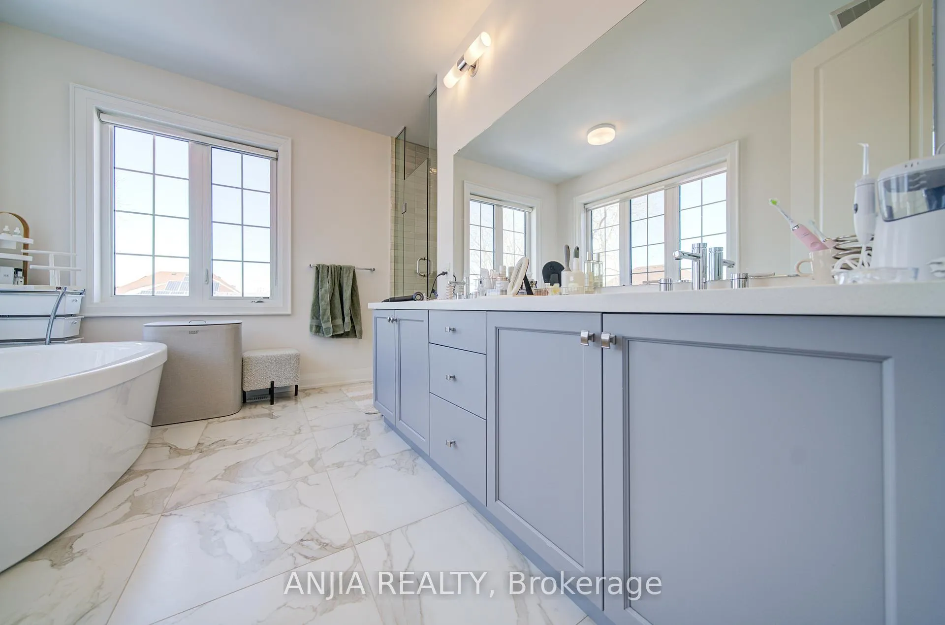 Photo 33 of 5158 16th Avenue, Markham, Berczy — HOMEH