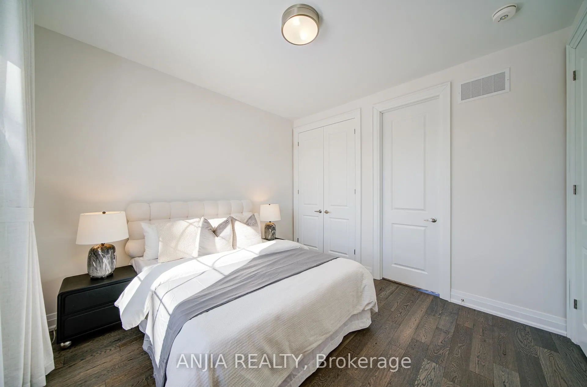 Photo 40 of 5158 16th Avenue, Markham, Berczy — HOMEH