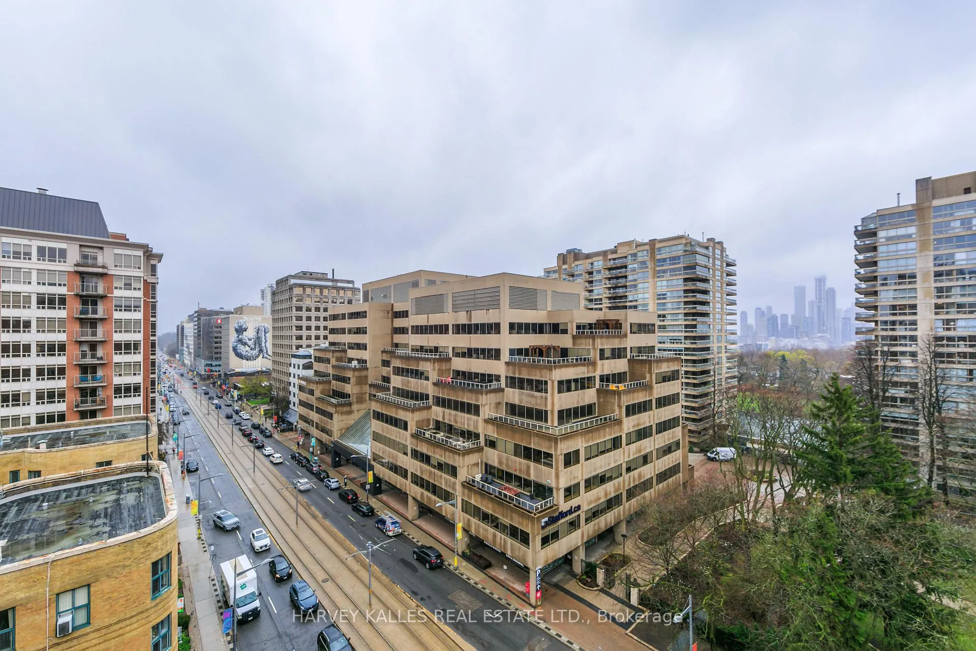 Photo 43 of Unit 903, 1 Deer Park Crescent, Toronto, Yonge-St. Clair — HOMEH