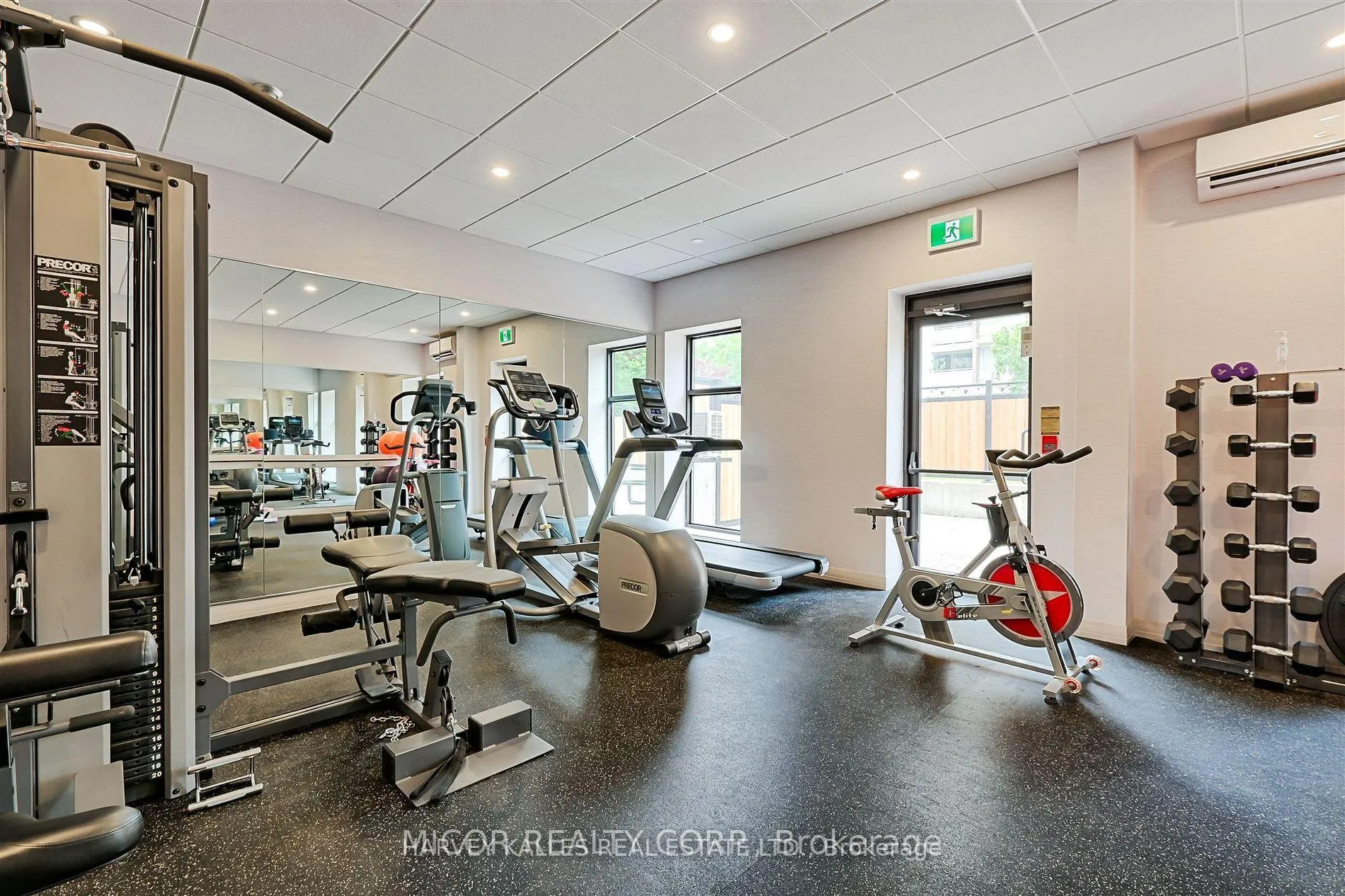 Photo 48 of Unit 903, 1 Deer Park Crescent, Toronto, Yonge-St. Clair — HOMEH