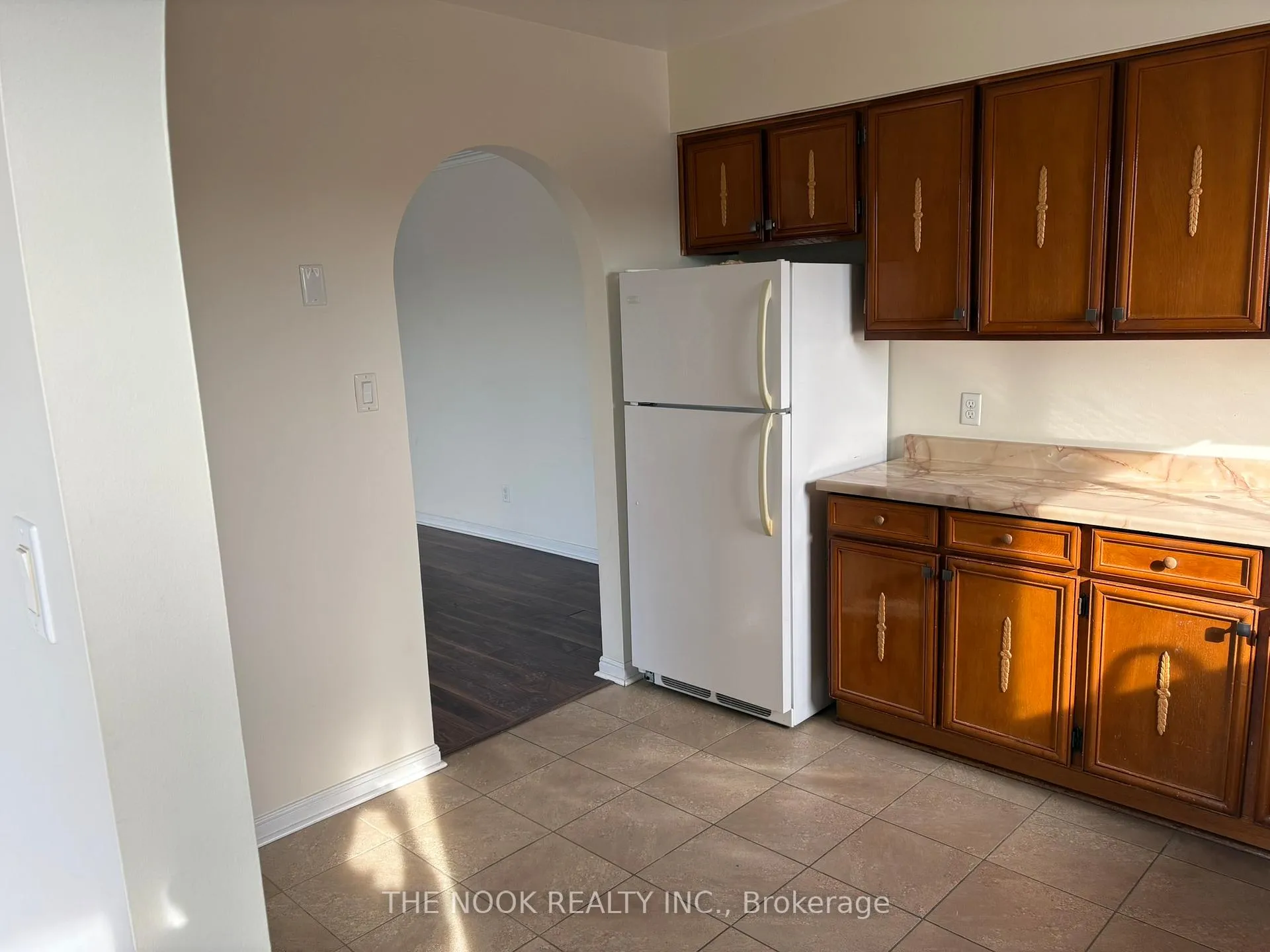 Photo 5 of Unit A, 948 Simcoe Street, Oshawa, Centennial — HOMEH