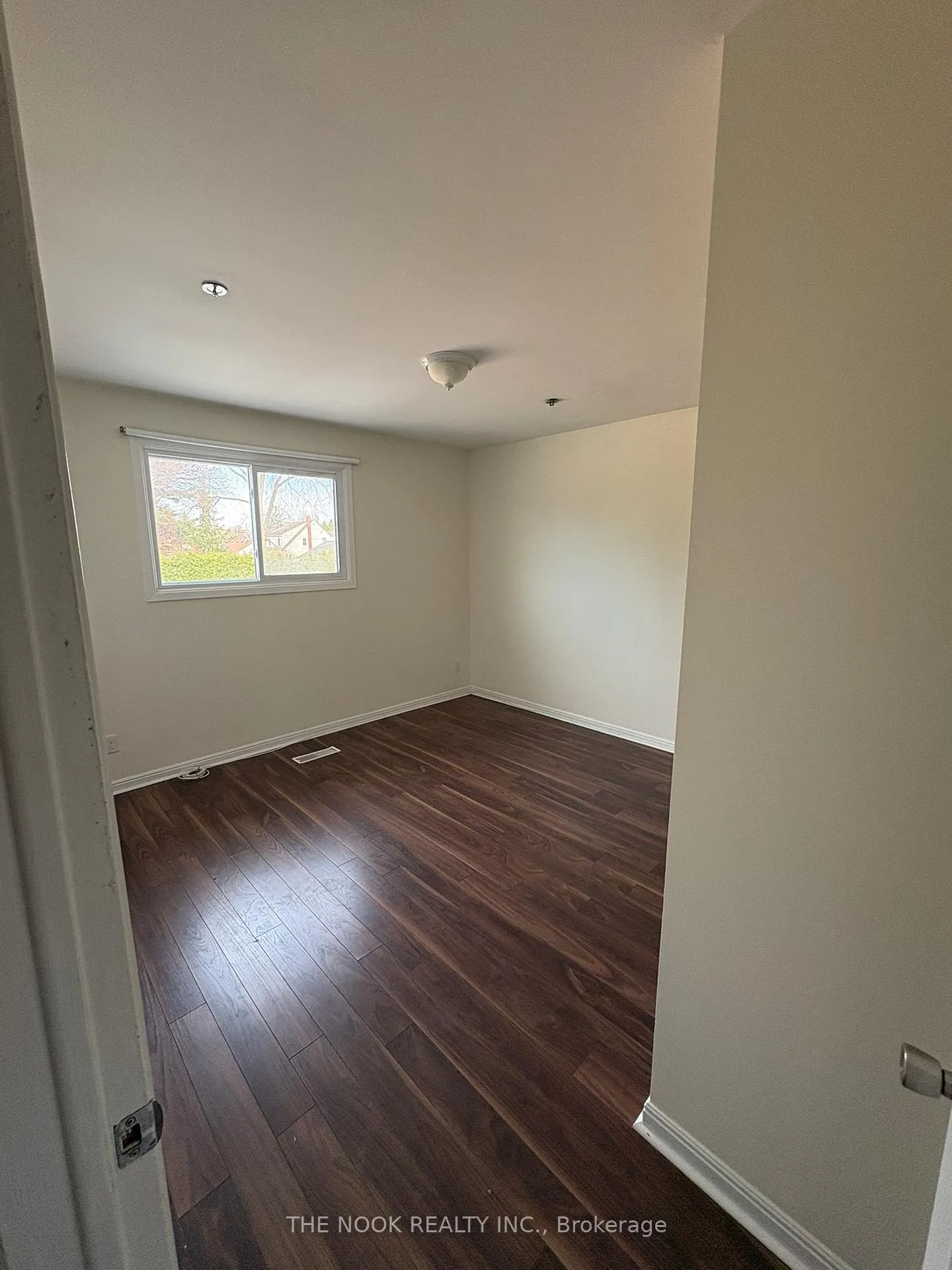 Photo 13 of Unit A, 948 Simcoe Street, Oshawa, Centennial — HOMEH